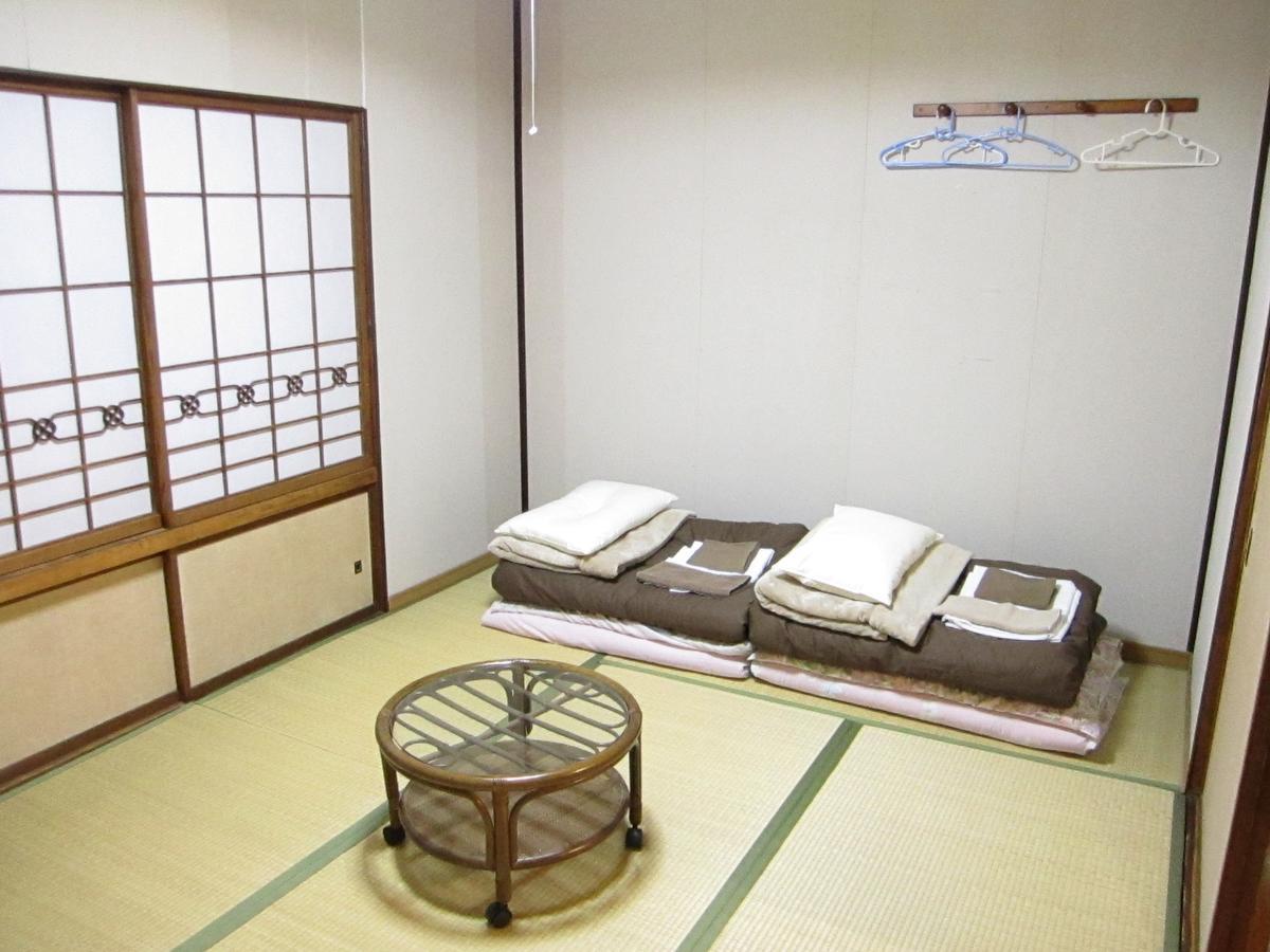 Guest House Enishi Toyama Ngoại thất bức ảnh