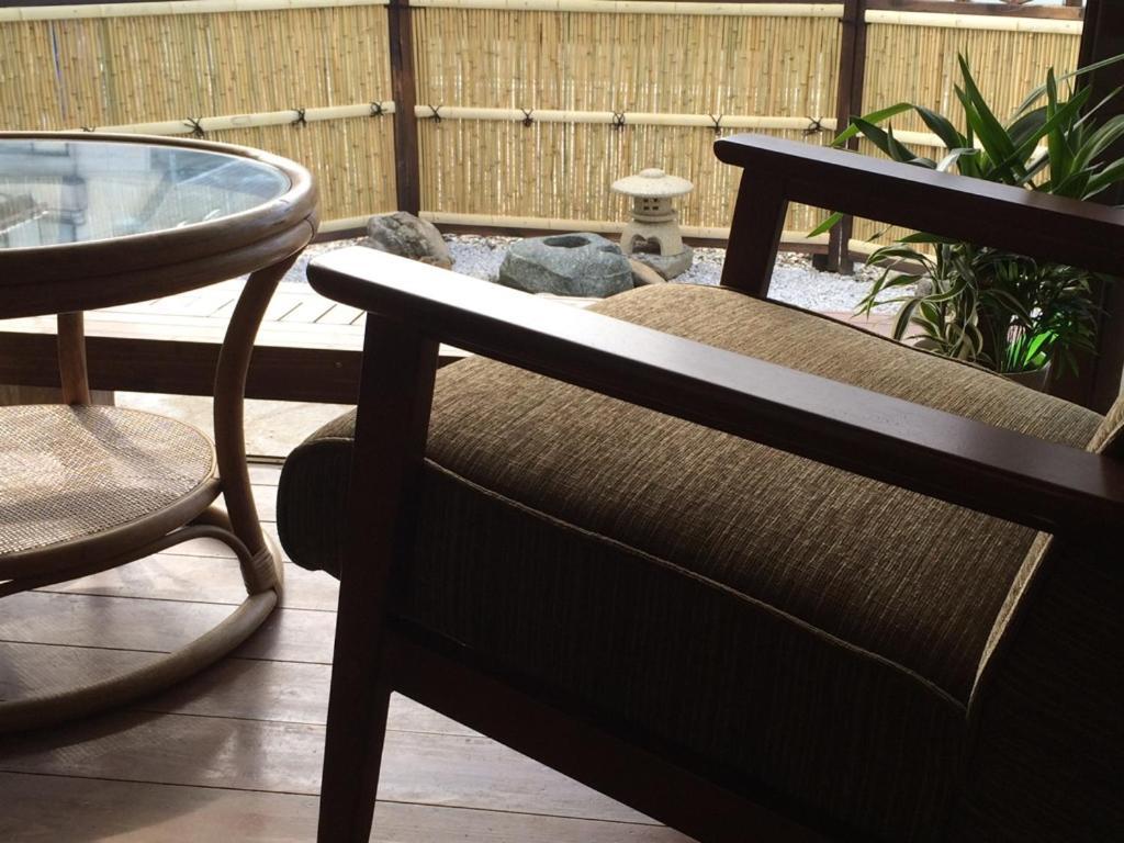 Guest House Enishi Toyama Ngoại thất bức ảnh